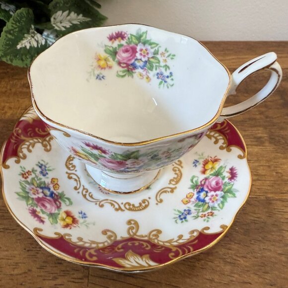 Royal Albert Canterbury Malvern Cup Saucer Pink Cabbage Rose Burgundy‎ Floral - Picture 3 of 7